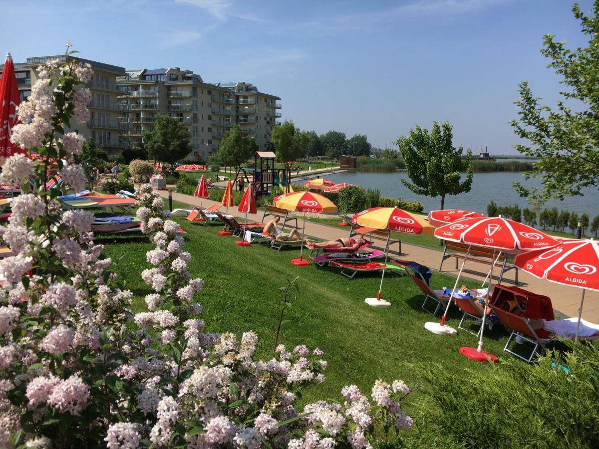 Aqua Apartman Superior Velence Εξωτερικό φωτογραφία