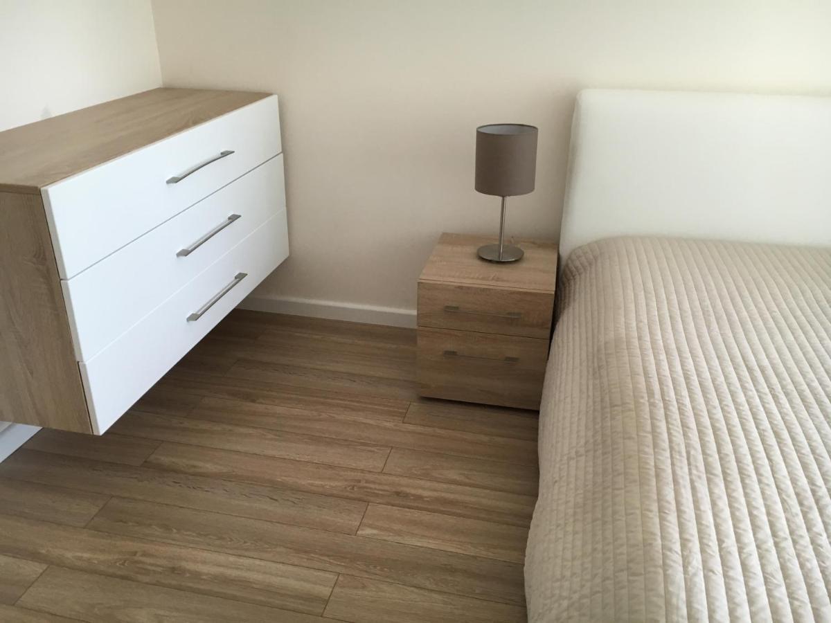 Aqua Apartman Superior Velence Εξωτερικό φωτογραφία